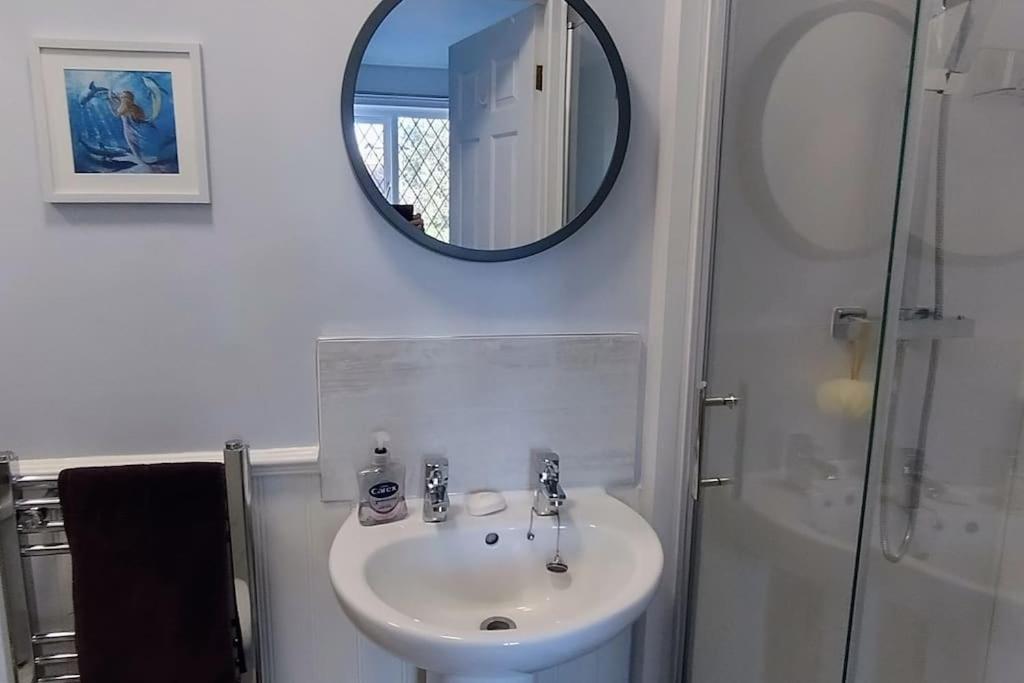 Ludlow Mews Town House With Free Parking 외부 사진